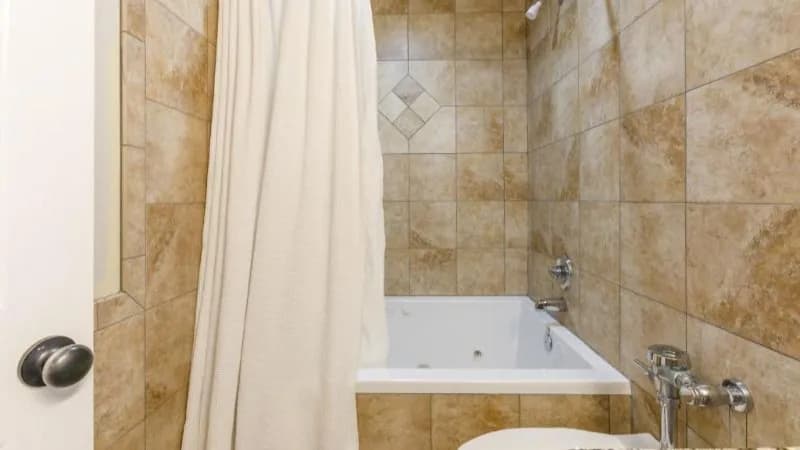 Gadsden Inn & Suites hotel photo 3