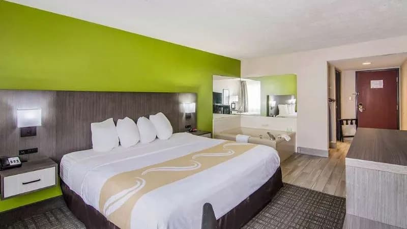 Quality Inn Saraland hotel photo 2