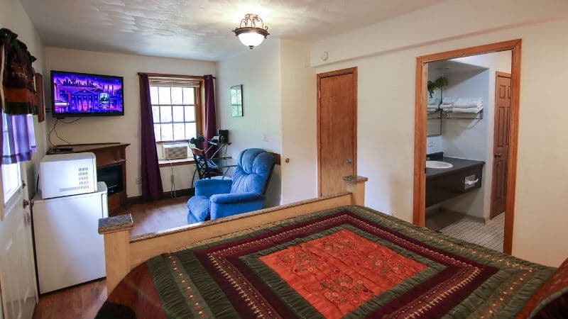 7 Gables Inn & Suites hotel photo 5