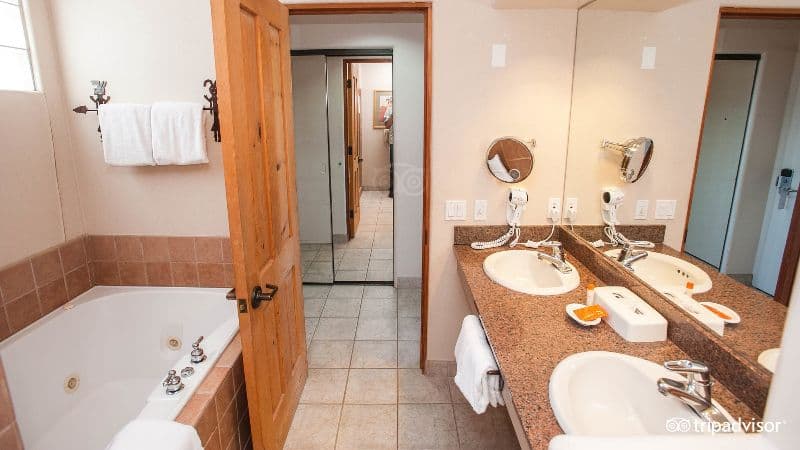 Inn at Eagle Mountain hotel photo 2