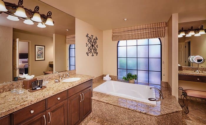 Kimpton Miralina Resort And Villas by IHG Jacuzzi room