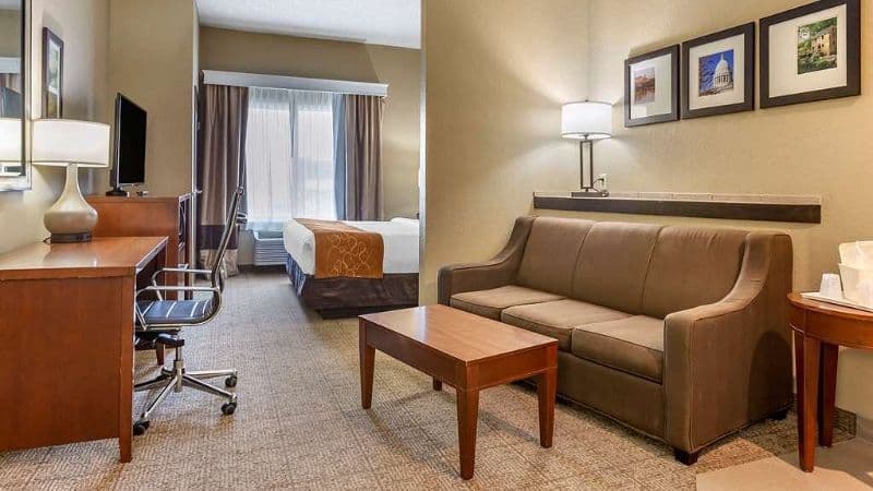 Comfort Suites Jonesboro University Area hotel photo 4