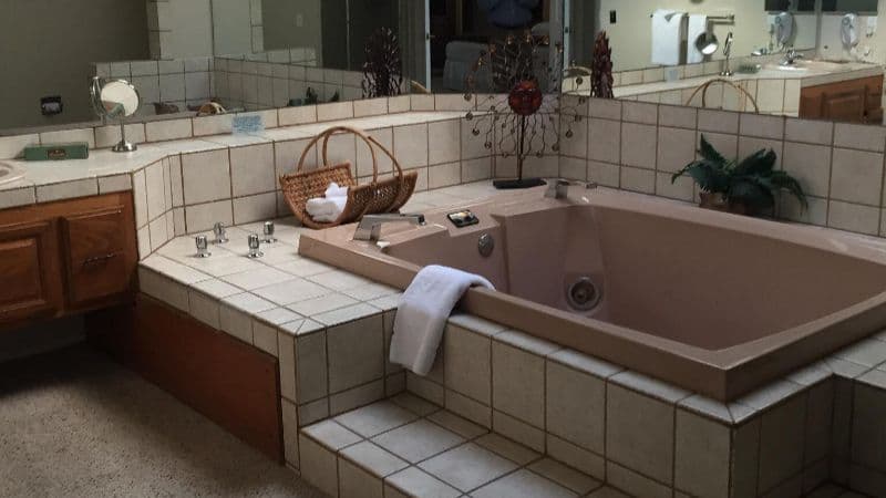 Los Lagos At Hot Springs Village Jacuzzi room
