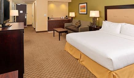 Holiday Inn Express Woodland hotel photo 2