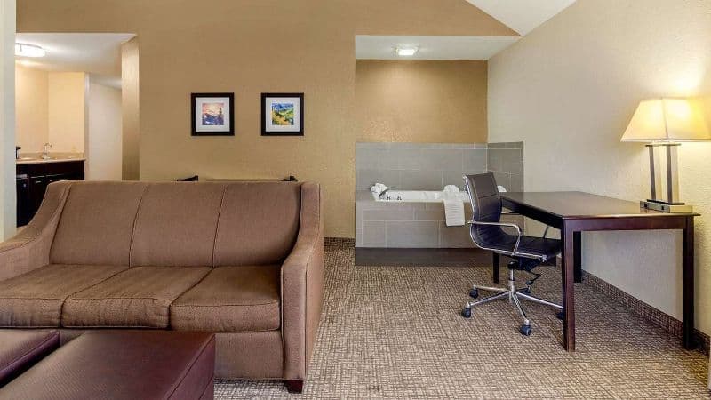 Comfort Inn & Suites Greeley hotel photo 4
