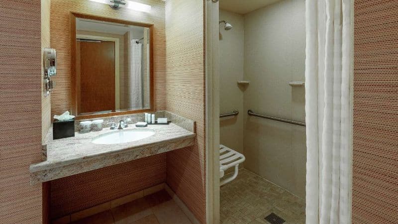 Embassy Suites By Hilton Loveland Conference Center hotel photo 3