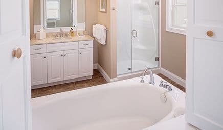 Inn at Harbor Hill Marina hotel photo 2