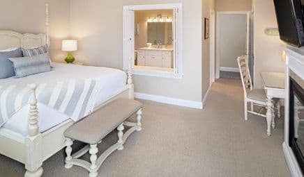 Inn at Harbor Hill Marina hotel photo 3