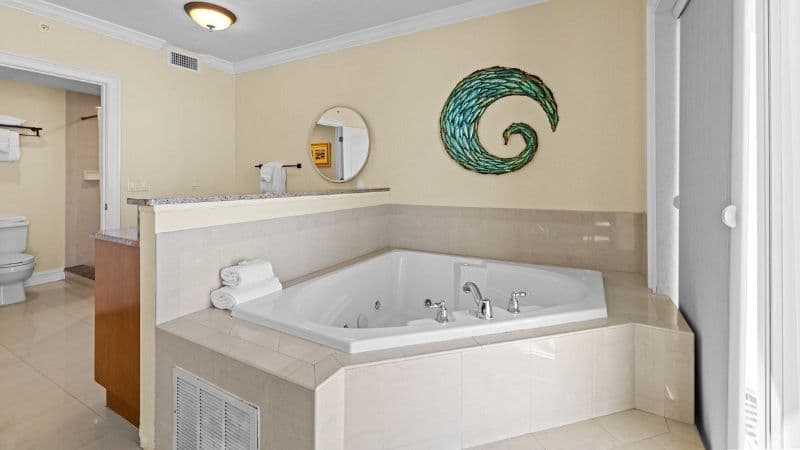 Sunset Vistas Beachfront Suites hotel photo 2