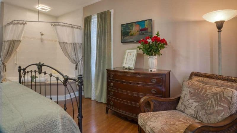Victorian House Bed & Breakfast hotel photo 3