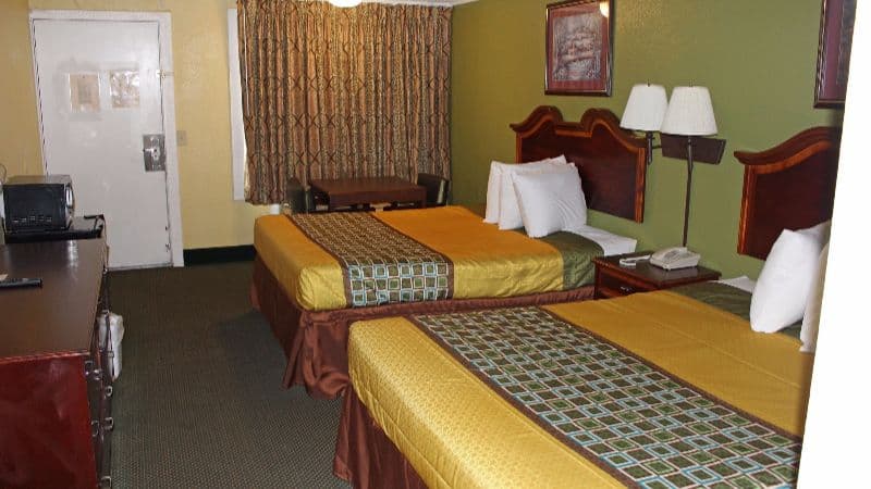 Americas Best Value Inn Conyers hotel photo 3