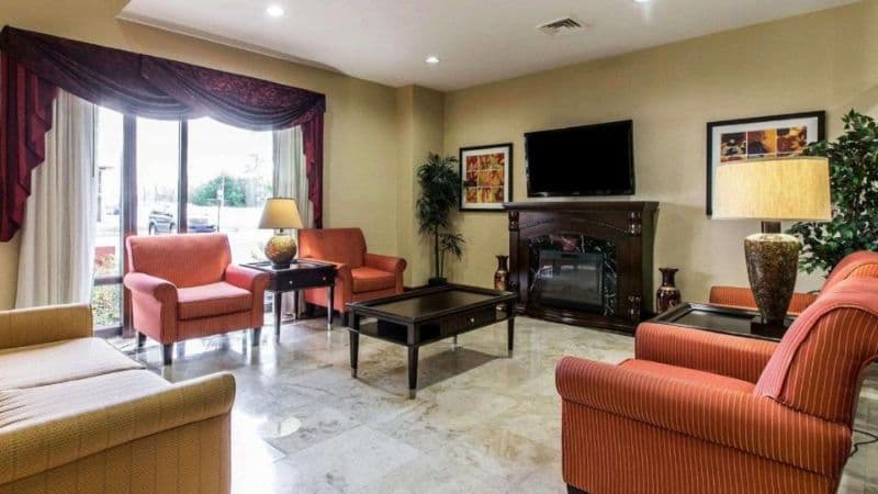 Comfort Suites hotel photo 3