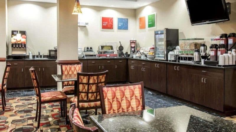 Comfort Suites hotel photo 4