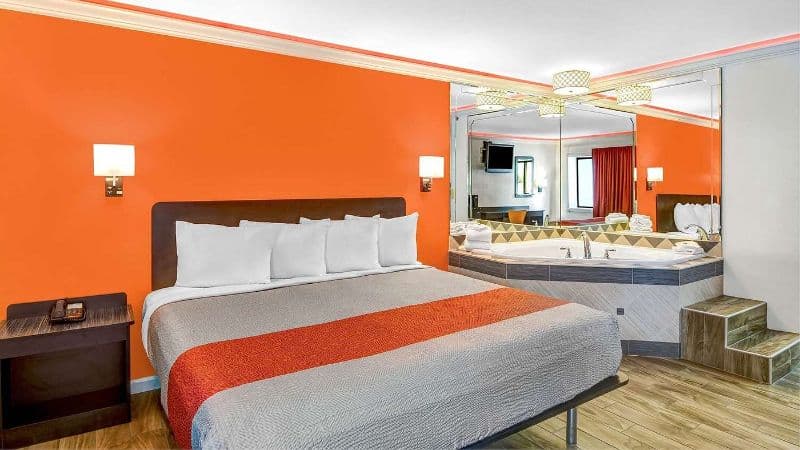 Motel 6 Norcross hotel photo 2