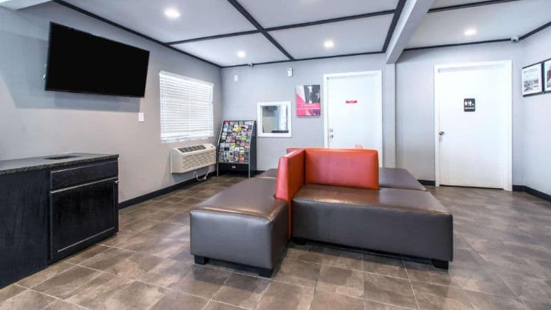 Motel 6 Norcross hotel photo 5