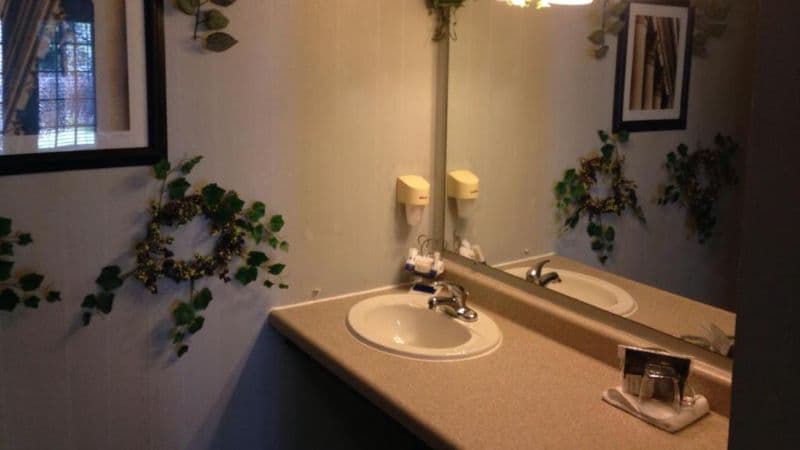 Bennett Bay Inn hotel photo 3