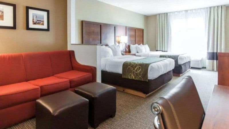 Comfort Suites Airport hotel photo 3