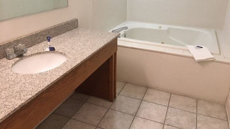 Americas Best Value Inn Champaign hotel photo 2