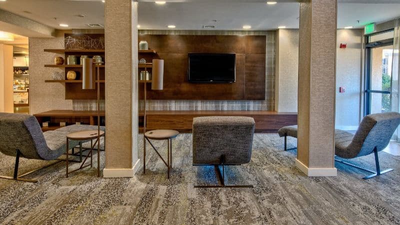 Courtyard by Marriott Chicago/ St. Charles hotel photo 3