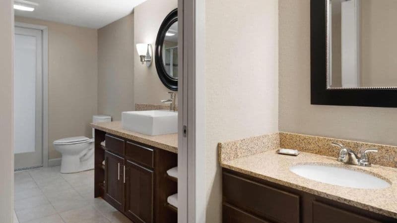 Eastland Suites & Hotel Confrence hotel photo 3