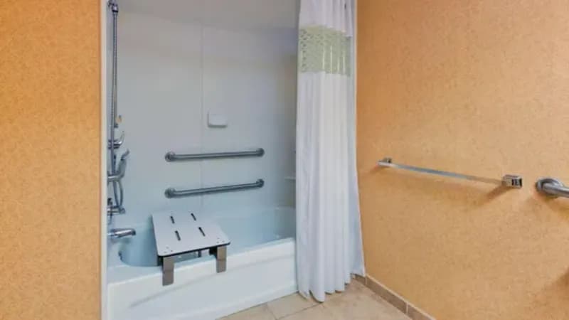 Hampton Inn Marion hotel photo 2