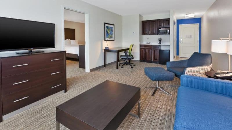 Holiday Inn Express & Suites Effingham hotel photo 4