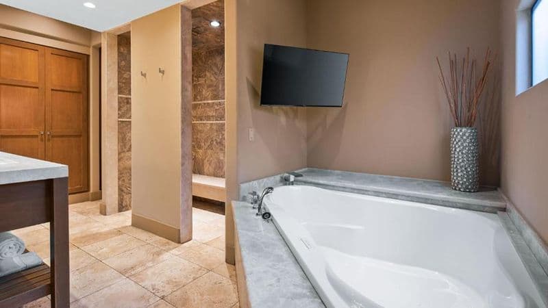 Holiday Inn Express Tuscola hotel photo 3