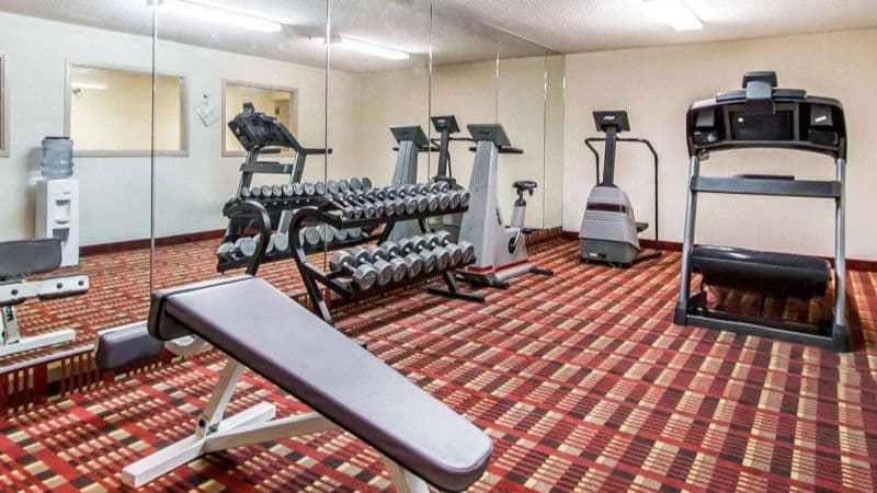 Quality Inn & Suites Marion hotel photo 4