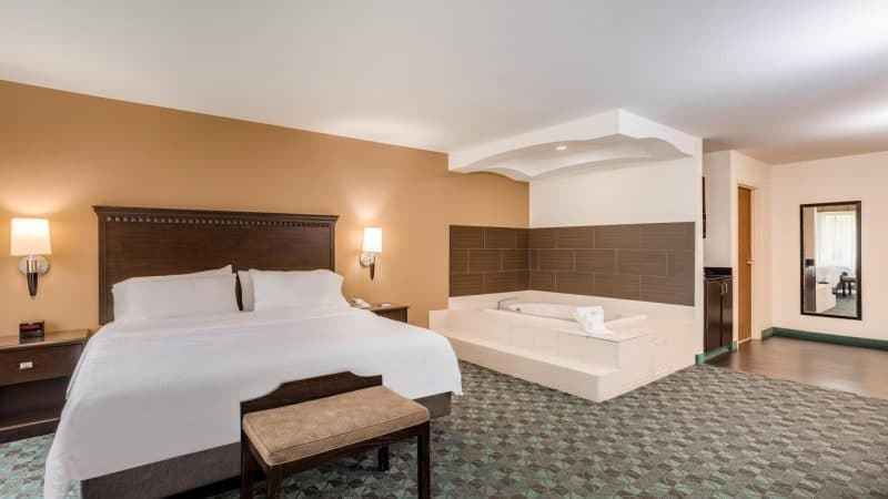 Ramada Limited Bloomington hotel photo 3