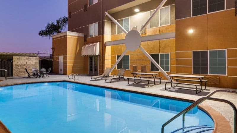 Super 8 by Wyndham Freeport hotel photo 4
