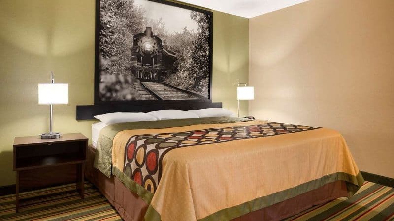 Super 8 by Wyndham Rantoul hotel photo 2