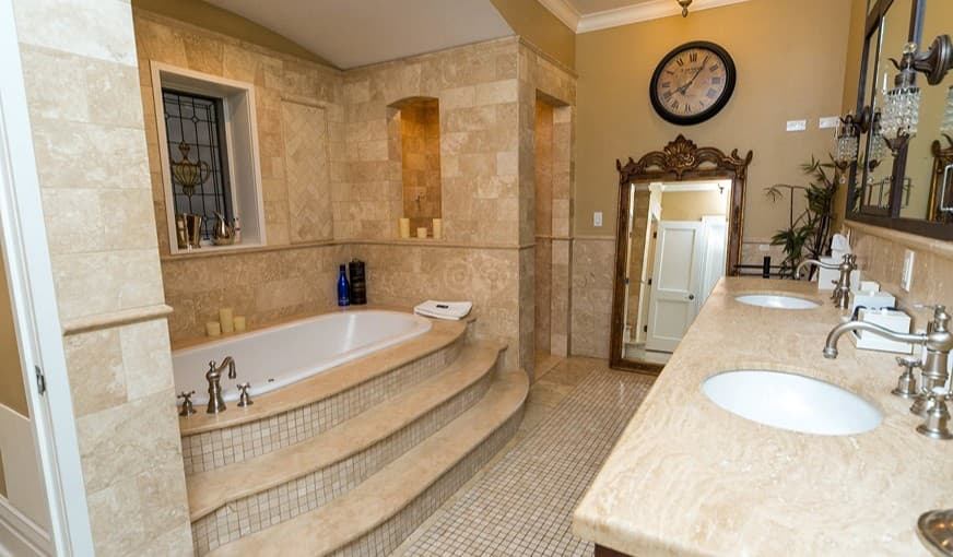 Villa D’ Citta Jacuzzi room