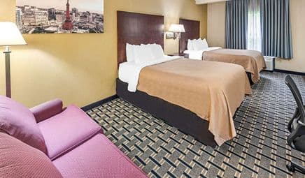 Clarion Inn & Suites Northwest hotel photo 2