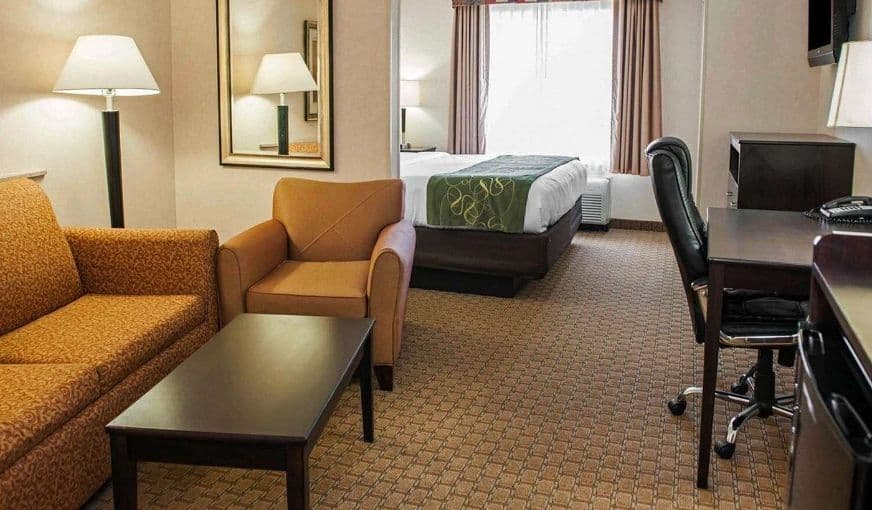 Comfort Suites Southport hotel photo 4