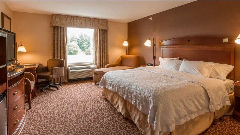 Hampton Inn Goshen hotel photo 3
