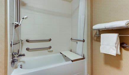 Hilton Garden Inn Indianapolis Airport hotel photo 5