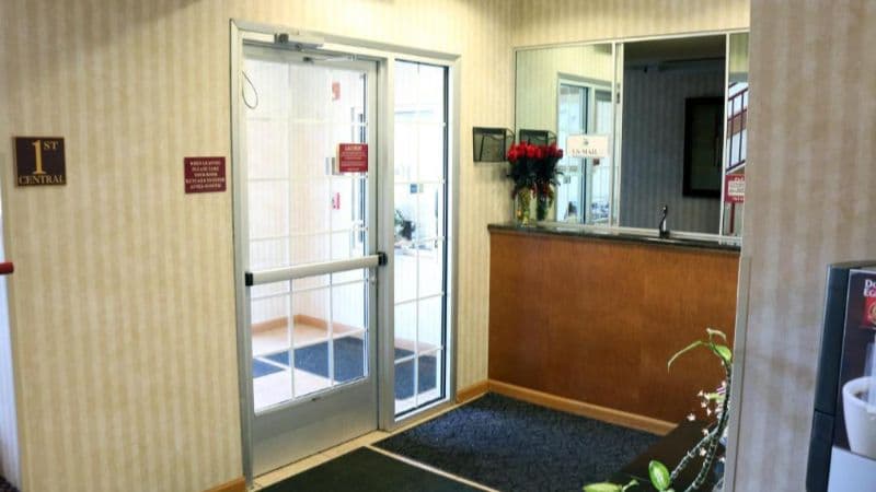 Hometown Inn & Suites hotel photo 4