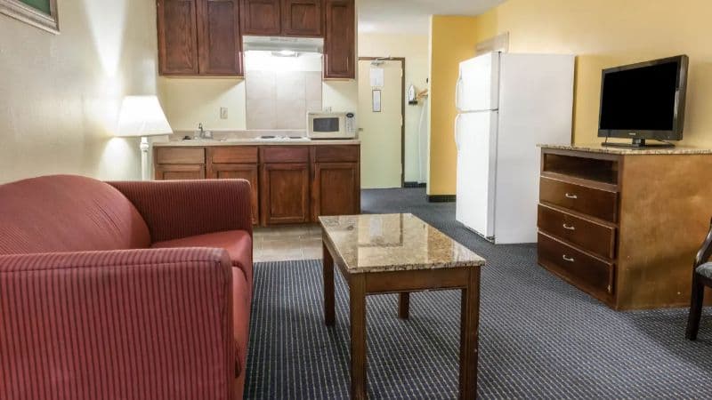 Quality Inn & Suites Lafayette I-65 hotel photo 4