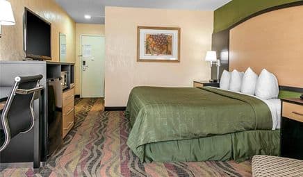 Quality Inn Conference Center hotel photo 2