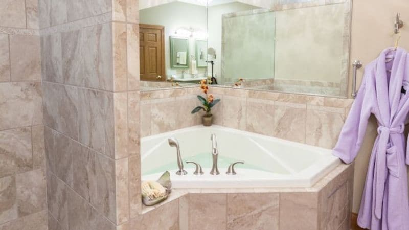 Scottish Bed & Breakfast Jacuzzi room