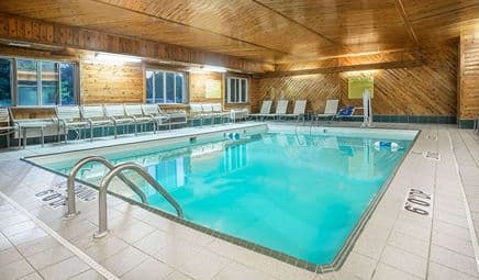 Super 8 by Wyndham Bloomington University Area hotel photo 5