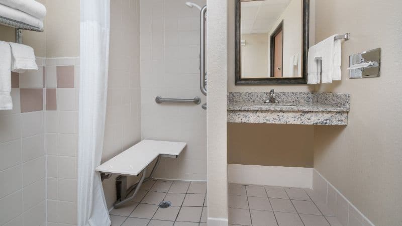 AmericInn by Wyndham Fort Dodge hotel photo 3
