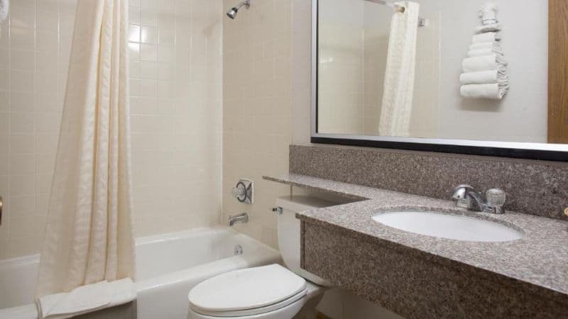 Heartland Inn – Coralville hotel photo 5