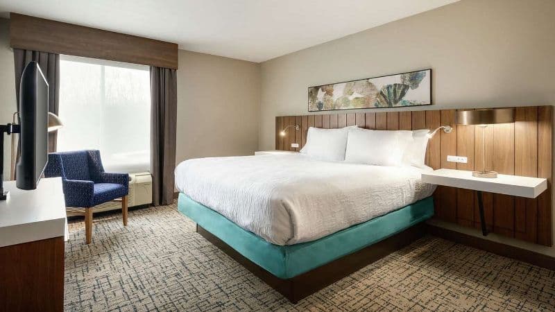 Hilton Garden Inn Dubuque Downtown hotel photo 2