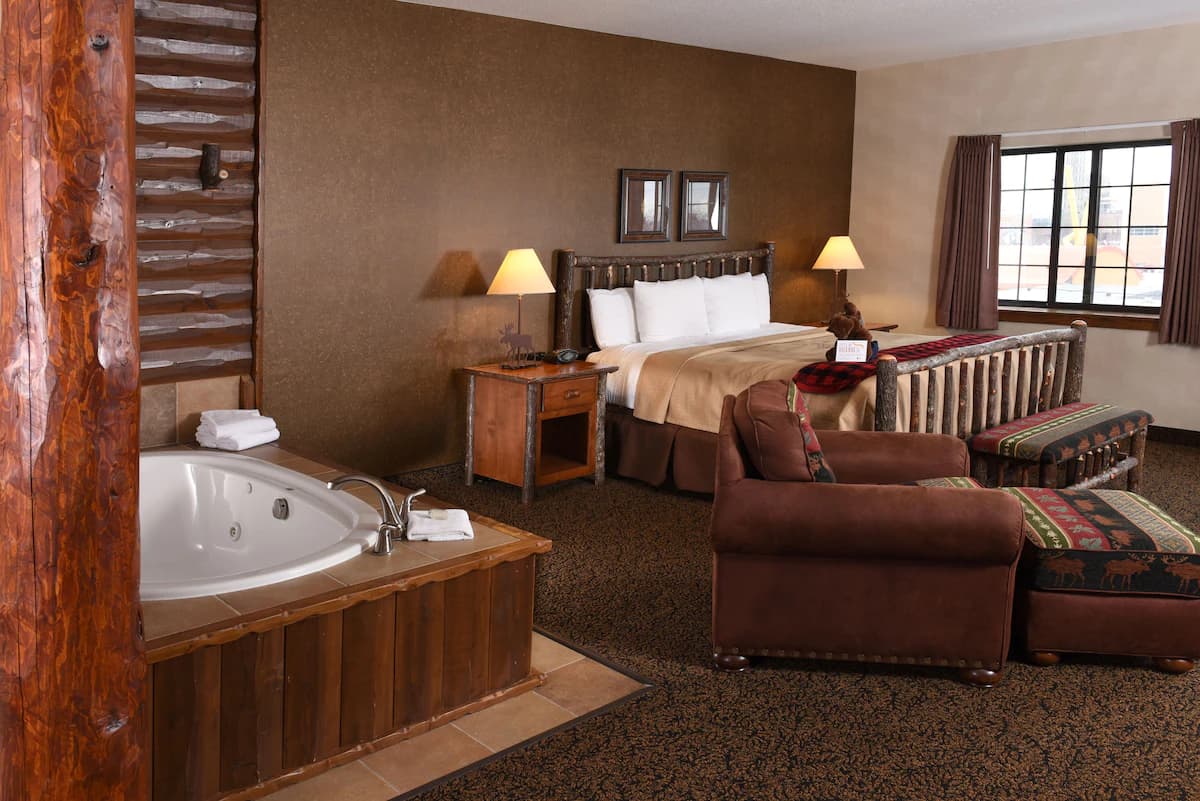 Stoney Creek Hotel Sioux City Jacuzzi room