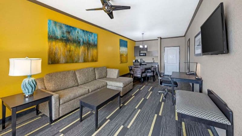Best Western Plus Emerald Inn & Suites hotel photo 3