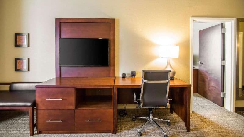 Comfort Suites Dodge City hotel photo 3