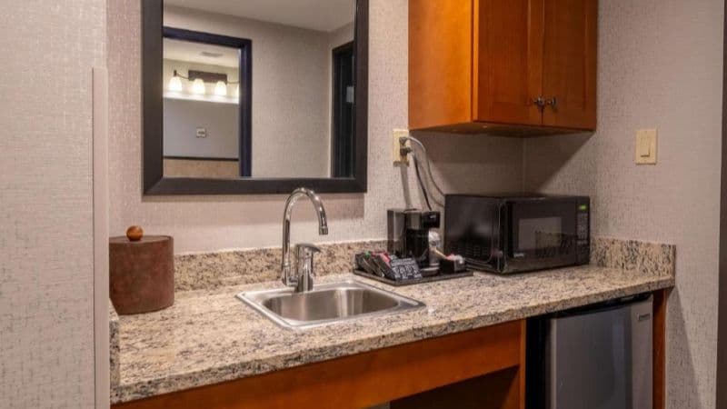 Drury Plaza Hotel Broadview Wichita hotel photo 4