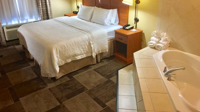 Hampton Inn Garden City hotel photo 2