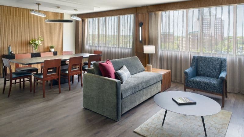 Marriott Kansas City Overland Park hotel photo 4